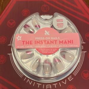 Olive and June Metallic Swirls Press On Nails Medium Length